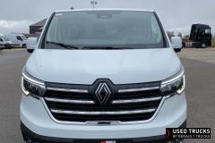Renault Trucks Trafic
                                          