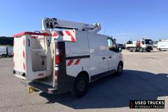Renault Trucks Trafic
                                          145