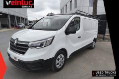 Renault Trucks Trafic
                                          81