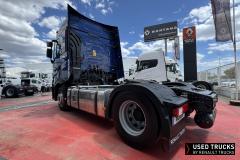 Renault Trucks T High
                                          