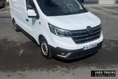 Renault Trucks Trafic
                                          130