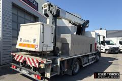 Renault Trucks D
                                          280