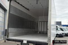 Renault Trucks D
                                          210