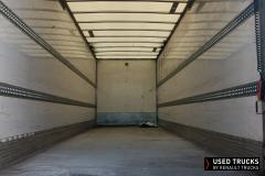 Renault Trucks D
                                          280