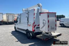 Renault Trucks Master
                                          145
