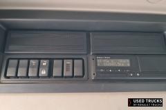 Renault Trucks D
                                          240