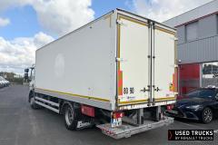 Renault Trucks D Wide
                                          320