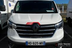 Renault Trucks Trafic
                                          