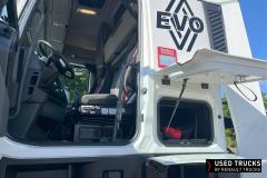 Renault Trucks T High
                                          520